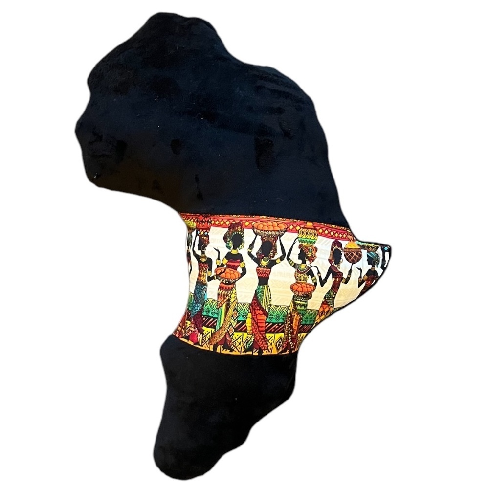 NWOT Africa-shaped Decorative Accent Continent Pillow